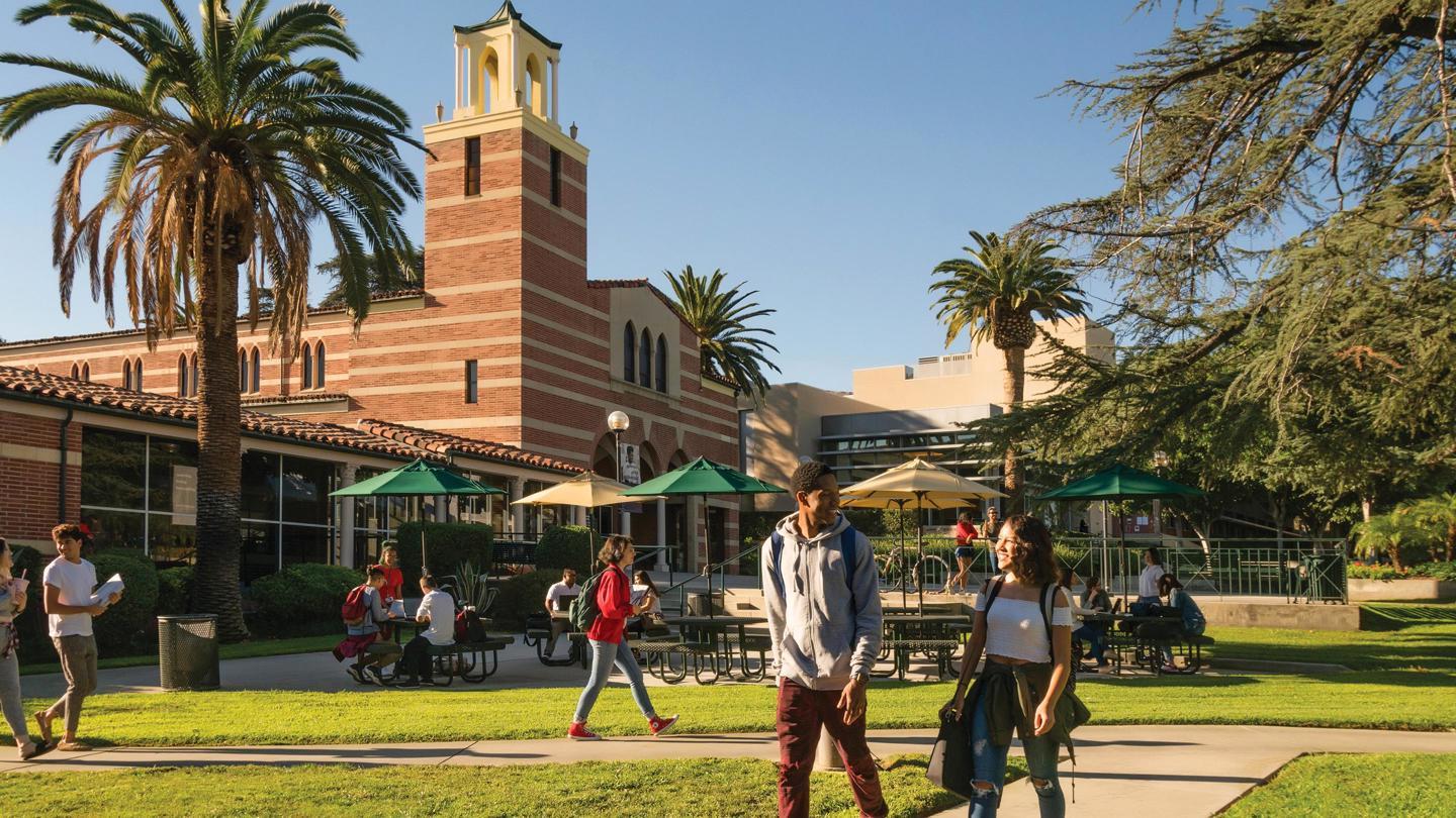 Students walking at Woodbury Campus in Burbank.